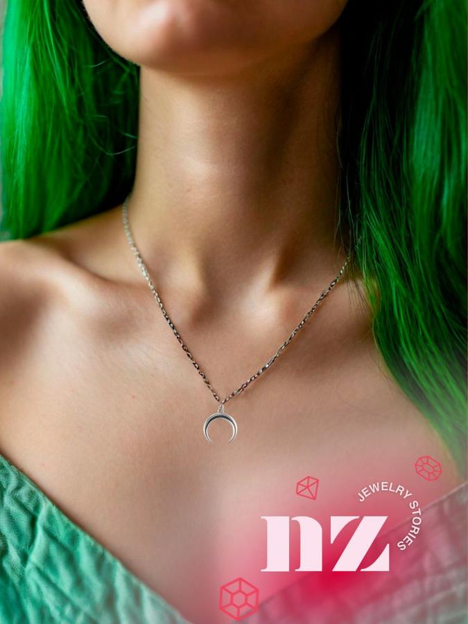 Серебряная подвеска лунница полумесяц 925 пробы на цепочке женская с луной